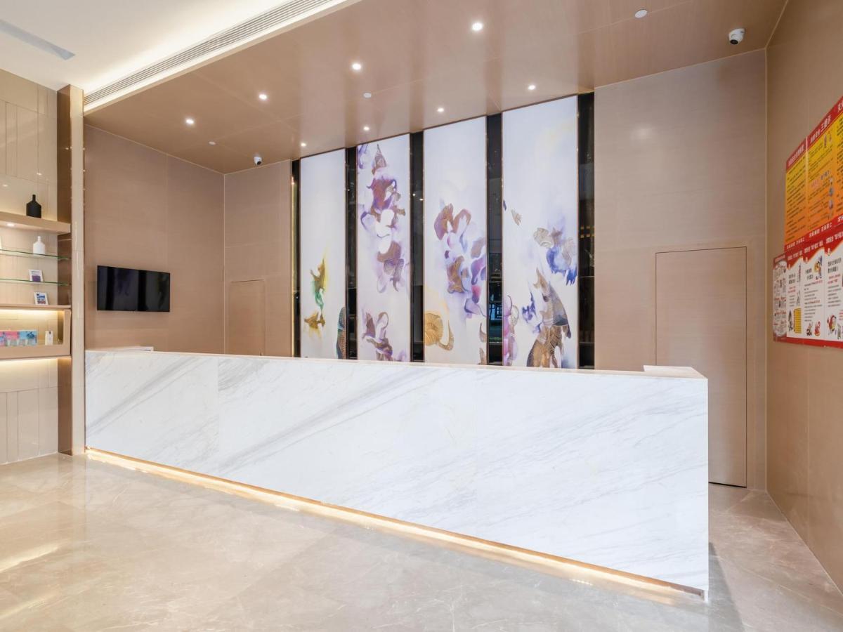 Lavande Hotel Luzhou Wanda Plaza Southwest Commercial City Bagian luar foto