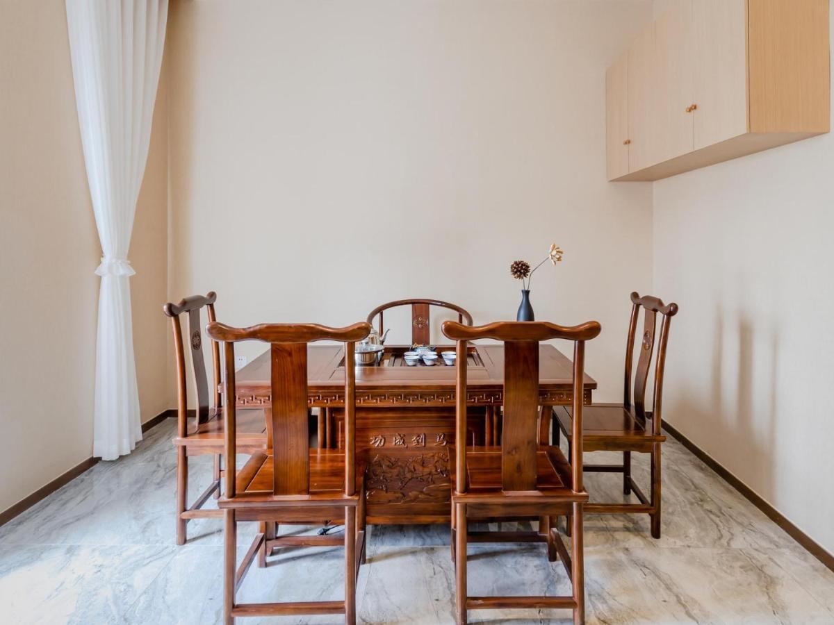Lavande Hotel Luzhou Wanda Plaza Southwest Commercial City Bagian luar foto