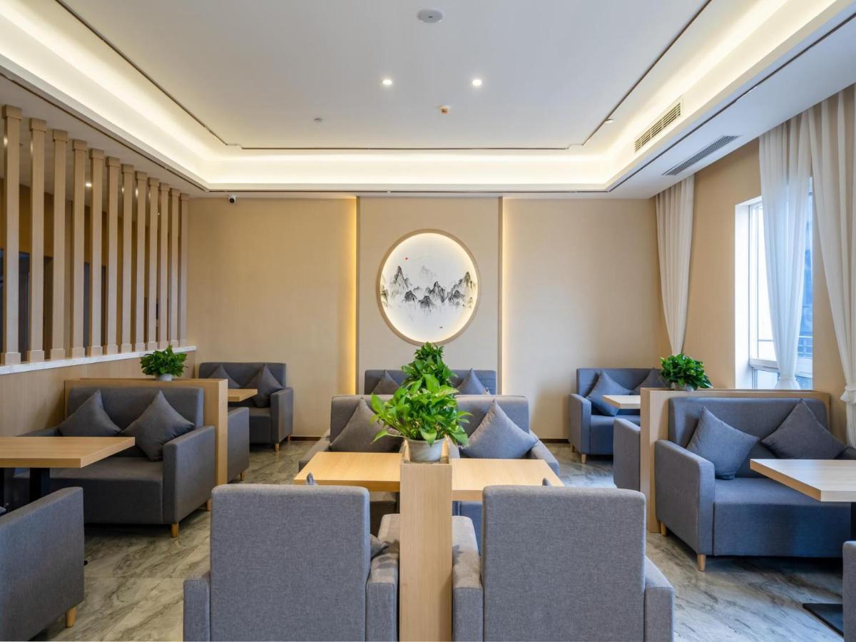 Lavande Hotel Luzhou Wanda Plaza Southwest Commercial City Bagian luar foto