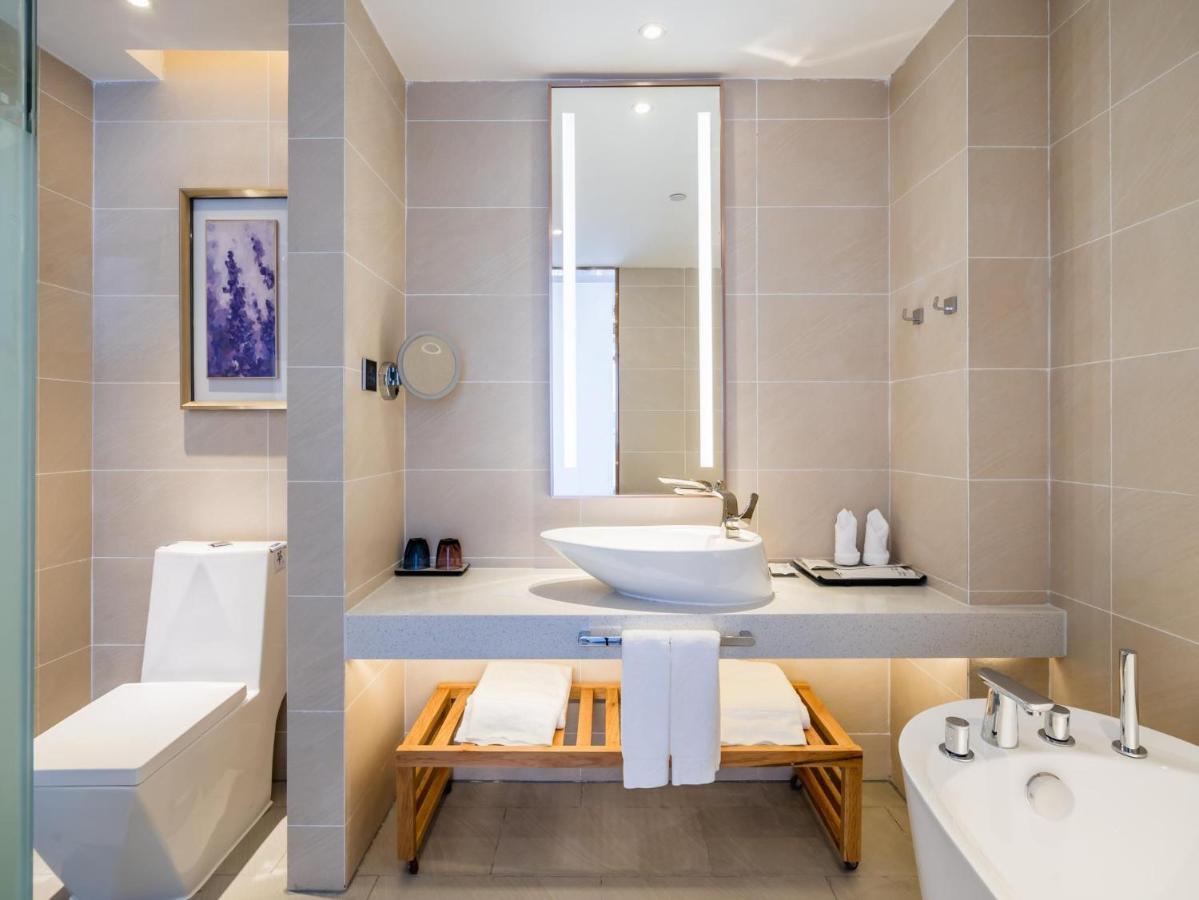 Lavande Hotel Luzhou Wanda Plaza Southwest Commercial City Bagian luar foto